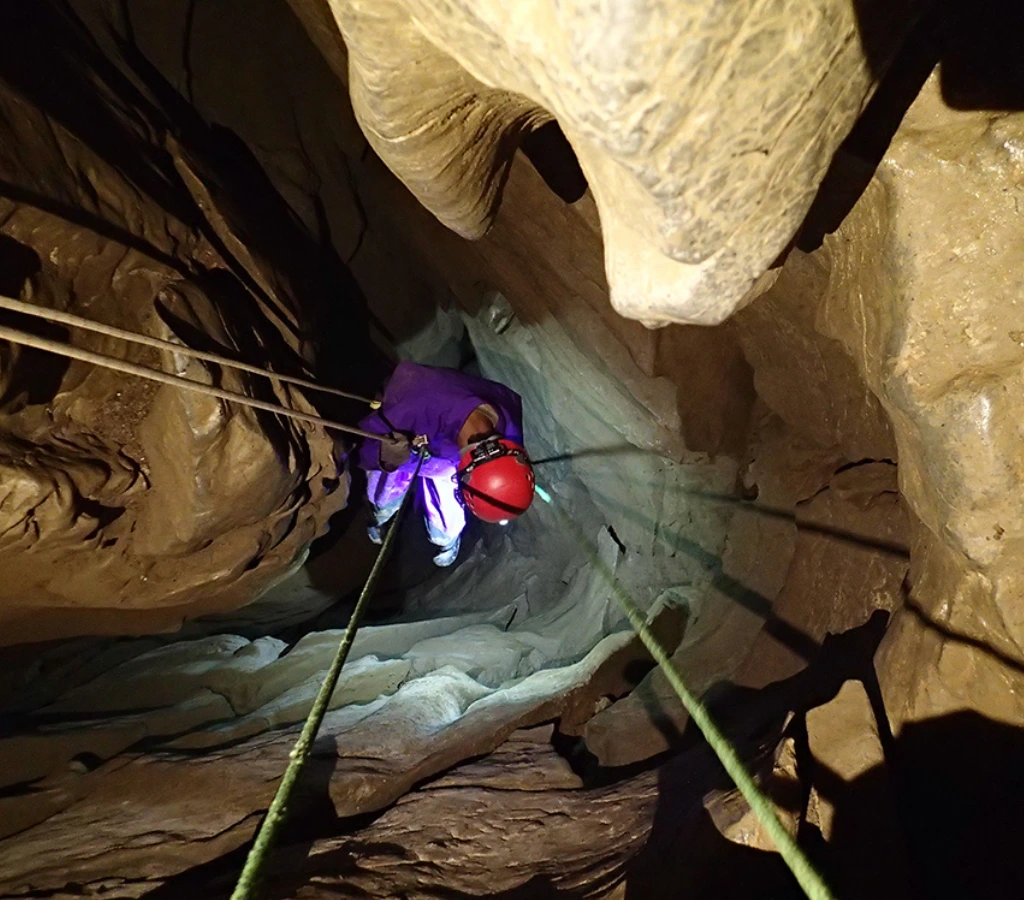 BMVA spéléologie pyrénées