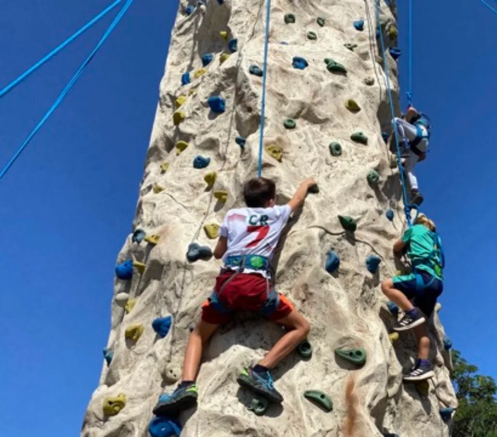 val d'azun escalade enfant